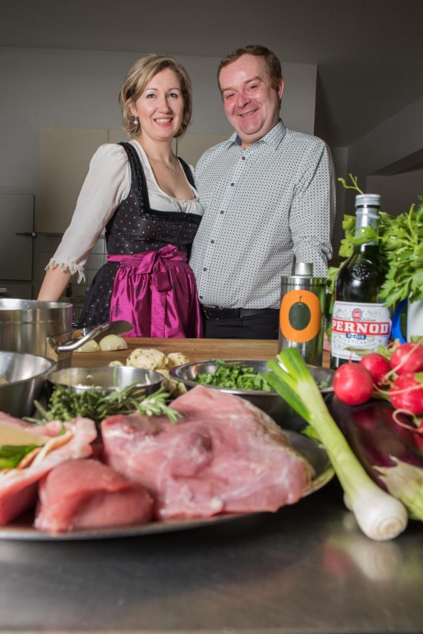 Gasthof Pension Auzinger Meggenhofen Esterno foto